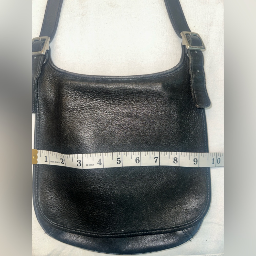Vintage Coach 9135 90’s Black Leather Slim Hippie Crossbody Saddle Bag - Picture 6 of 10